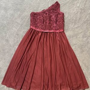David’s Bridal Formal Lace One-Shoulder Braidsmaid Dress (Color: Wine)